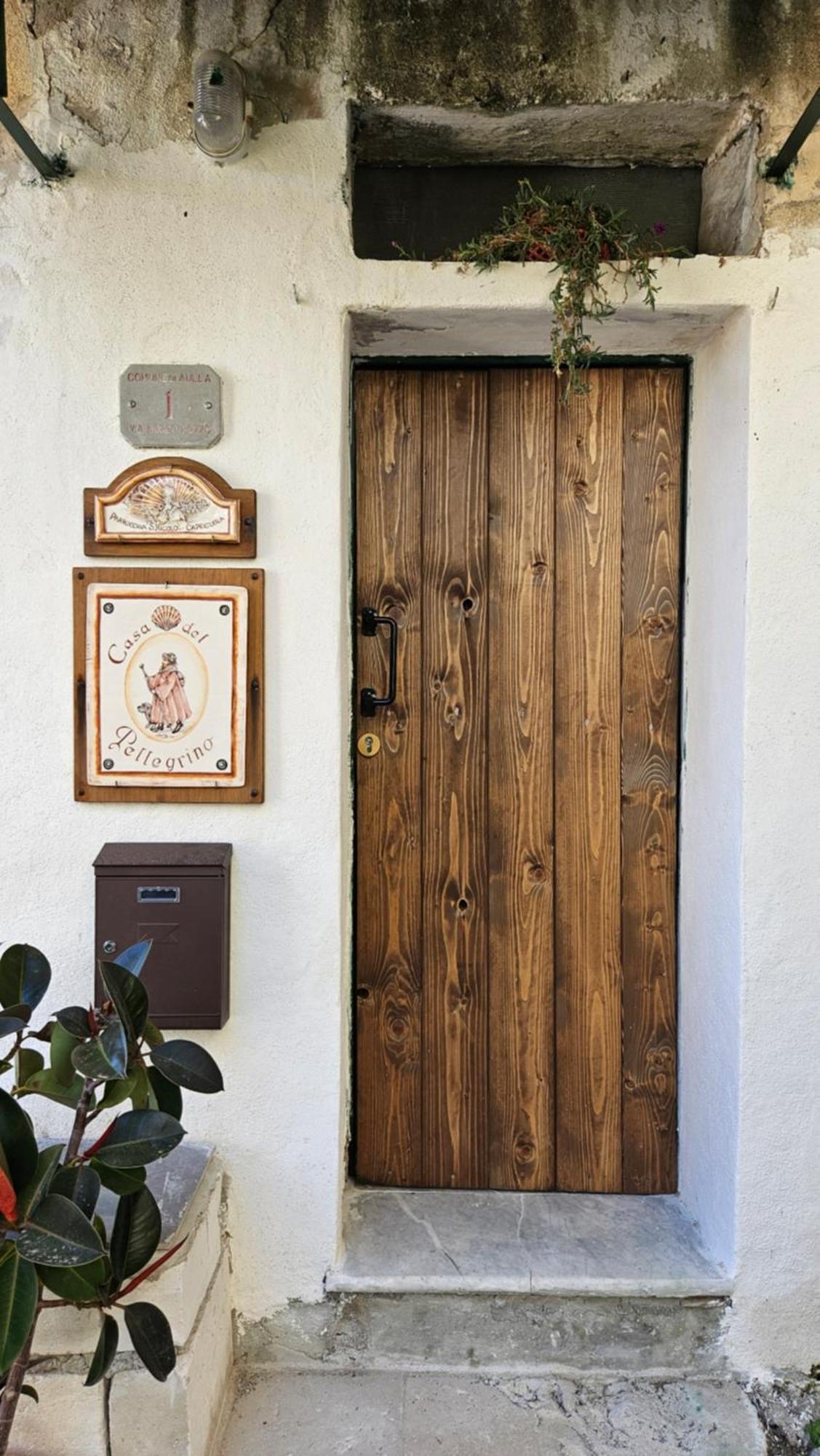 Appartamento Nel Borgo - Casa Del Pellegrino Sulla Via Francigena Аулла Екстер'єр фото